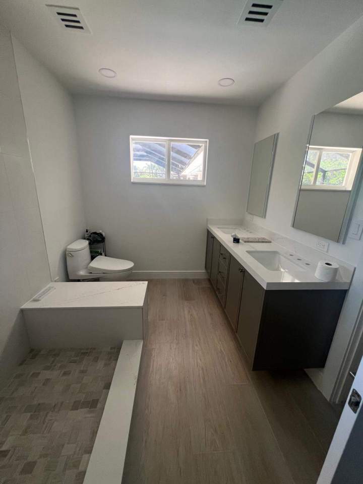 Bathroom Vanities Doral